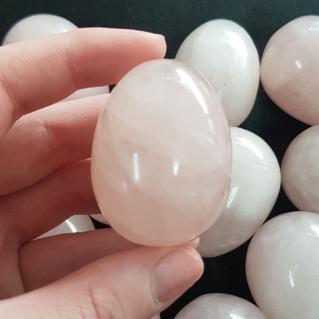 Rose Quartz Egg - 4cm Rose Quartz Egg - 4cm